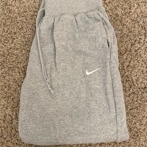 Nike Heather Gray Joggers